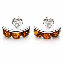Gebogene Ohrstecker mit Echtem Cognacfarbenem Baltischem Bernstein in 925 Sterling Silber