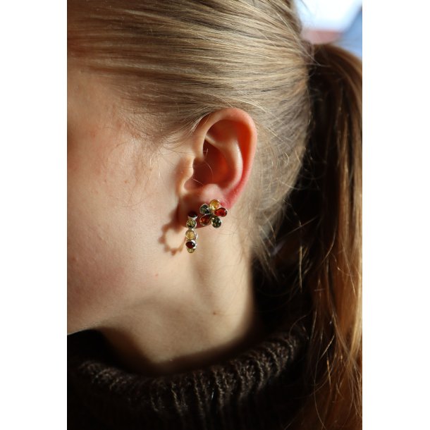 Blomster reringe af rav / Flower Formed Amber Earrings / Blumen-Bernstein-Ohrringe