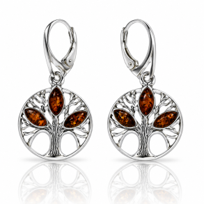 Smukke Livets Tr� �reringe med �gte cognac rav og blankt s�lv. Tre ravblade i hver �rering skaber et elegant, symbolsk og naturinspireret design.