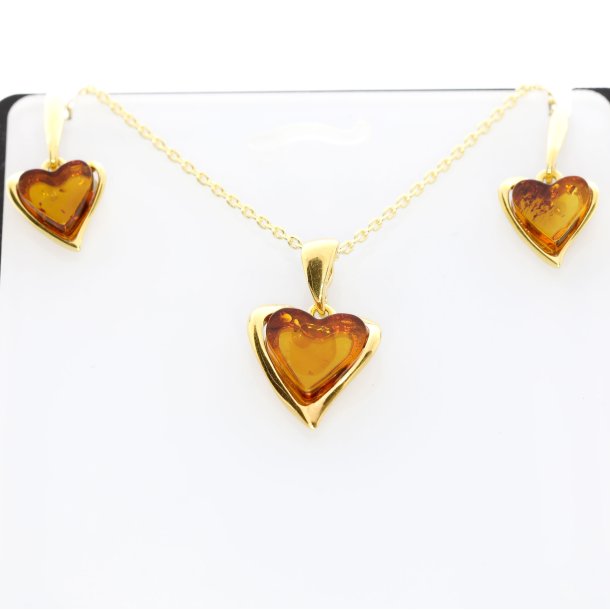 Hjerter St af forgyldte reringe og vedhng med 45 cm halskde