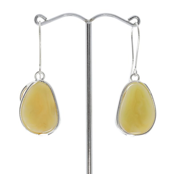 Unik hndlavet af guldsmed -  rav og slv reringe