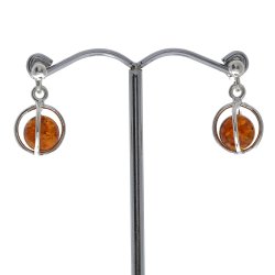 Nordische Perlenohrringe aus Silber und Bernstein