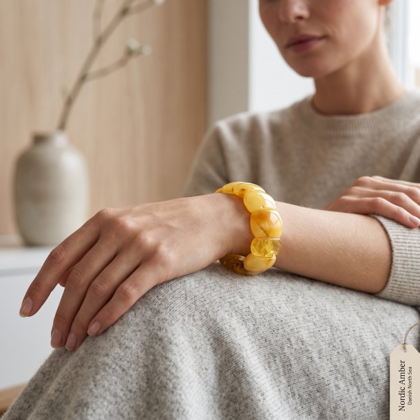 Exklusives Armband aus echtem Milchbernstein der Nordsee � nat�rlich gelber Bernstein | Der kleine Bernsteinladen