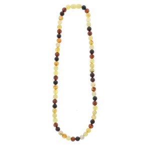 Perle Kde lavet af perfekt formede runde ravkugler