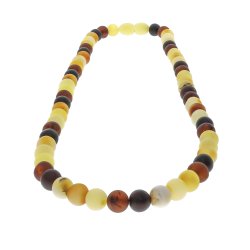 Perle Kde lavet af perfekt formede runde ravkugler