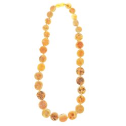 Nat�rliche und elegante Halskette aus flachen Bernsteinperlen