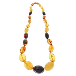 Echte Ravk�de aus ellipsenf�rmigen Ravst�cken