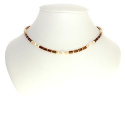 Hj kvalitets ravcylindre halskde med forgyldte slvelementer og gte perler