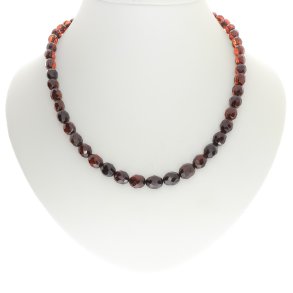 Diamantfacetter formet Ravhalskde i oliven form 