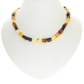 Raktangulr Rav Halskde i forskellige farver