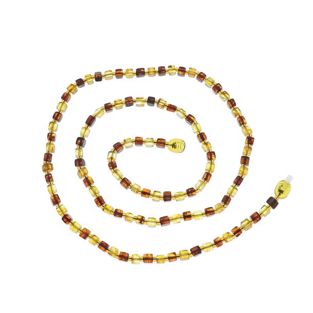 Bezaubernde Kette aus w�rfelf�rmigen Bernsteinen