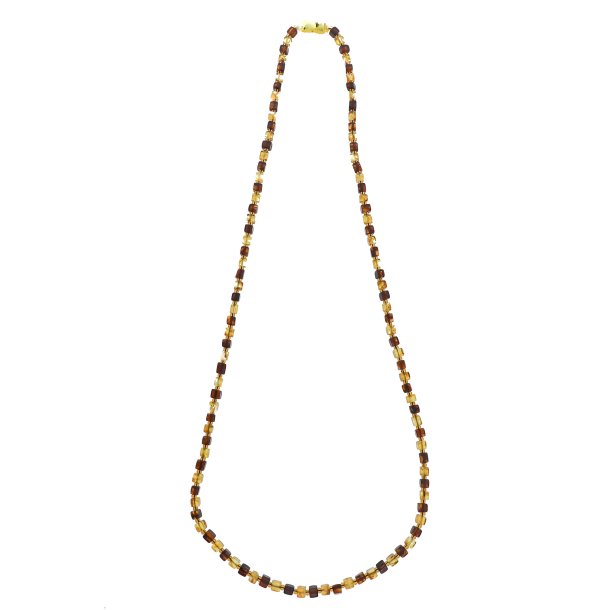 Bezaubernde Kette aus w�rfelf�rmigen Bernsteinen