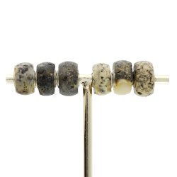 Handgefertigte, unpolierte Perlen aus Erdrav, passend f�r Pandora und Trollekugle