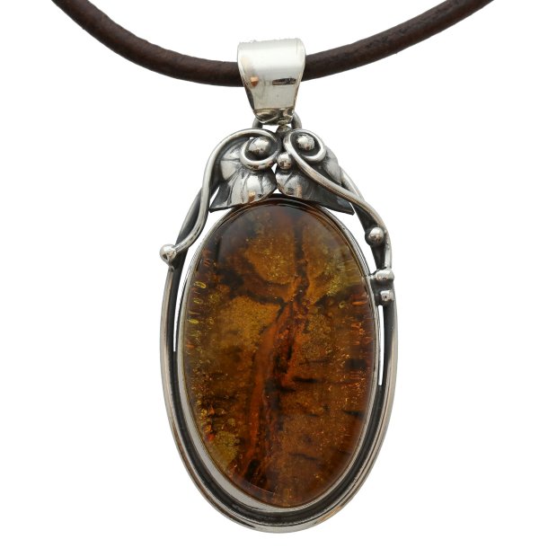 Yndig Rav Vedhng Med Klassisk Slvdesign