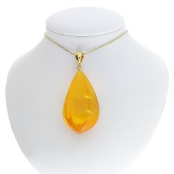 Stor vedhng fra Nordsen rav i honningfarve