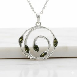 H�ndlavet botanisk gr�n rav og .925 sterlings�lv h�ngende vedh�ng