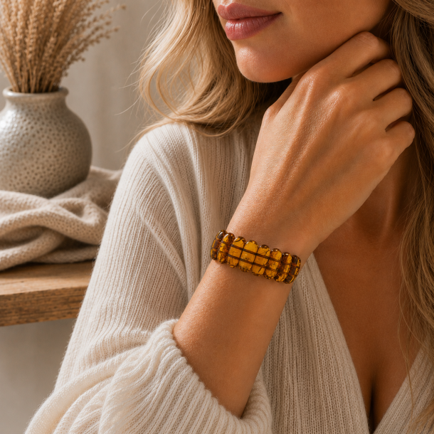 Armband Aus Goldenem Bernstein � aus echten, polierten Bernsteinst�cken | Der kleine Bernsteinladen