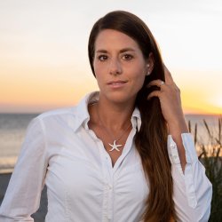 Fantastisk Sstjerne vedhng med strand sand