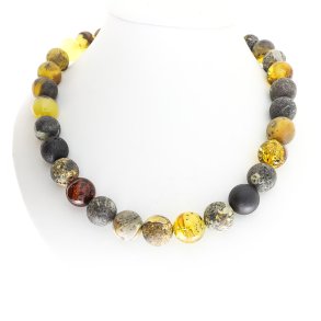 Unik Ravkde Af De Flotteste Ravperler 