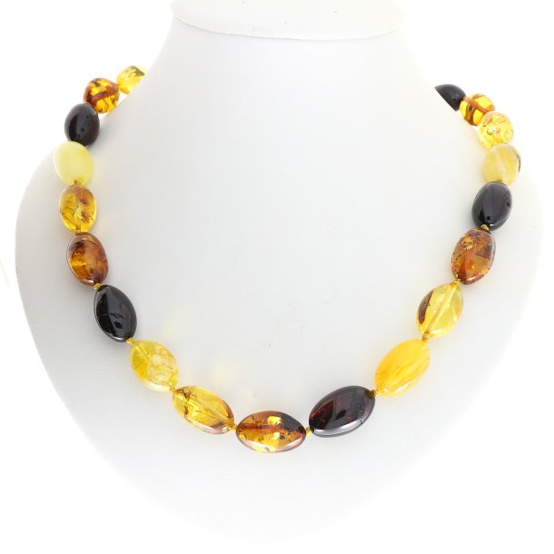 Echte Bernsteinkette aus olivenf�rmigen Bernsteinst�cken 