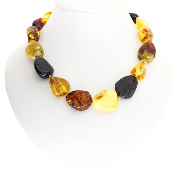 Einzigartige Bernsteinkette aus feinstem Nordsee Bernstein mit Silberverschlu�