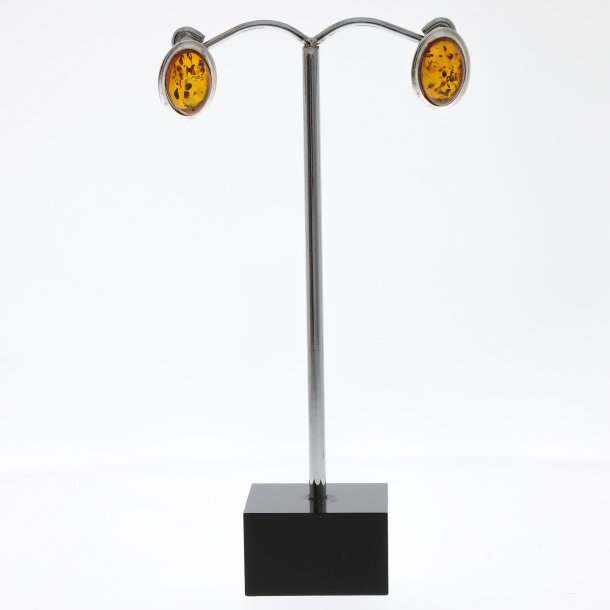 Oval rav og slv reringe